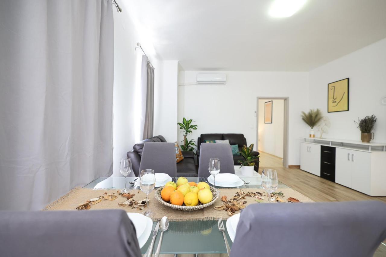 Mathilda'S Apartment Zadar Extérieur photo